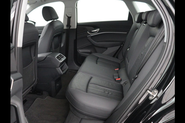 Audi e-tron e-tron 50 quattro Launch edition plus 71 kWh | SOH 90.6 | Panoramadak | Luchtvering | Adaptive cruise | Leder | Carplay | Memory | Stoelverwarming | Navi. Full map | PDC