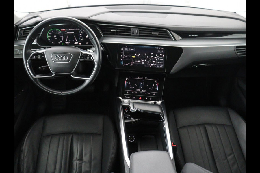 Audi e-tron e-tron 50 quattro Launch edition plus 71 kWh | SOH 90.6 | Panoramadak | Luchtvering | Adaptive cruise | Leder | Carplay | Memory | Stoelverwarming | Navi. Full map | PDC