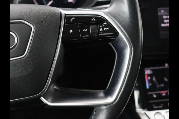 Audi e-tron e-tron 50 quattro Launch edition plus 71 kWh | SOH 90.6 | Panoramadak | Luchtvering | Adaptive cruise | Leder | Carplay | Memory | Stoelverwarming | Navi. Full map | PDC