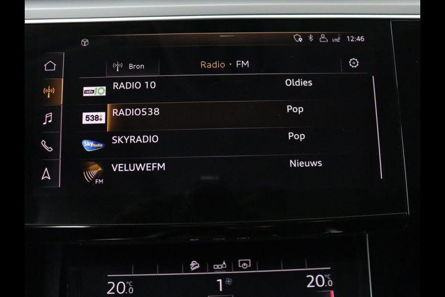 Audi e-tron e-tron 50 quattro Launch edition plus 71 kWh | SOH 90.6 | Panoramadak | Luchtvering | Adaptive cruise | Leder | Carplay | Memory | Stoelverwarming | Navi. Full map | PDC