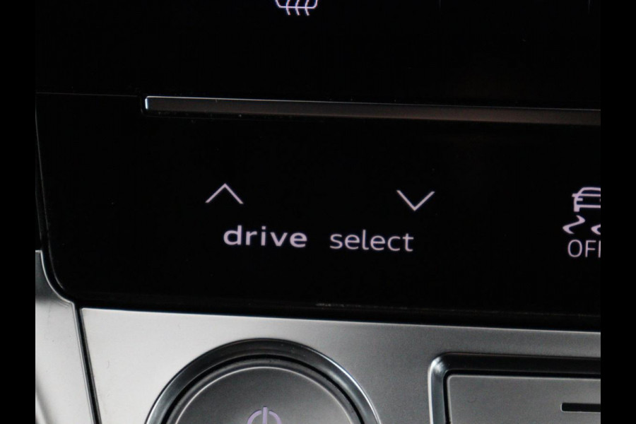 Audi e-tron e-tron 50 quattro Launch edition plus 71 kWh | SOH 90.6 | Panoramadak | Luchtvering | Adaptive cruise | Leder | Carplay | Memory | Stoelverwarming | Navi. Full map | PDC