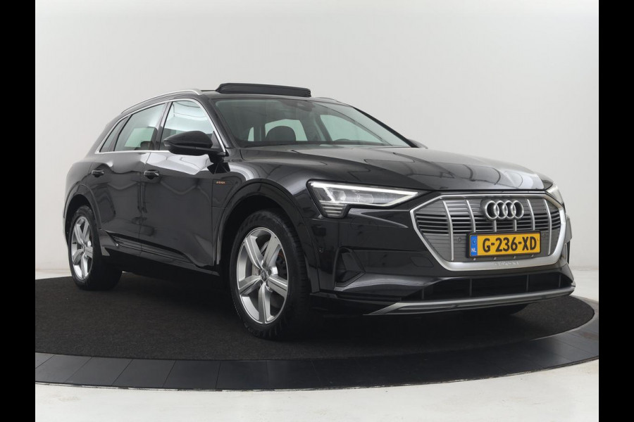 Audi e-tron e-tron 50 quattro Launch edition plus 71 kWh | SOH 90.6 | Panoramadak | Luchtvering | Adaptive cruise | Leder | Carplay | Memory | Stoelverwarming | Navi. Full map | PDC