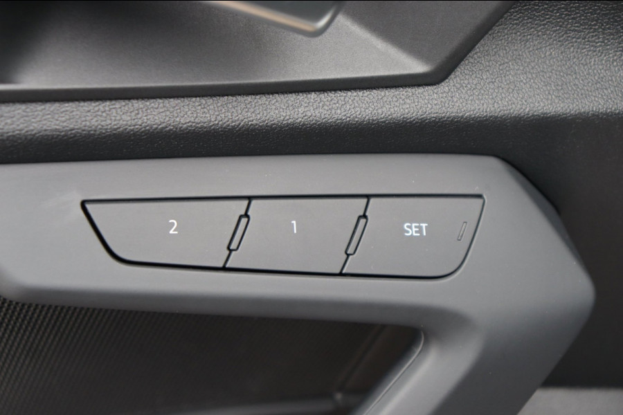 Audi A3 Sportback 35 TFSI S-Line org.NL h.leer+el+mem+vw matrix-LED camera el.klep park.hulp Ambient Light Plus