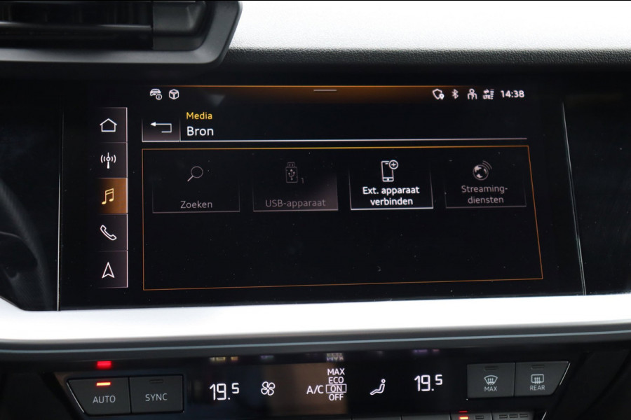 Audi A3 Sportback 35 TFSI S-Line org.NL h.leer+el+mem+vw matrix-LED camera el.klep park.hulp Ambient Light Plus