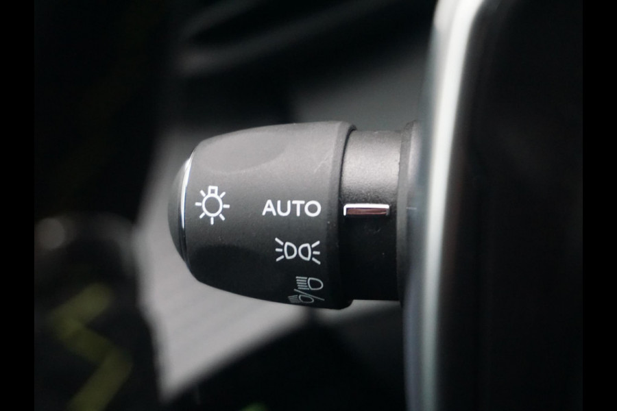 Peugeot 208 1.2 Turbo GT Climate control | Camera achter