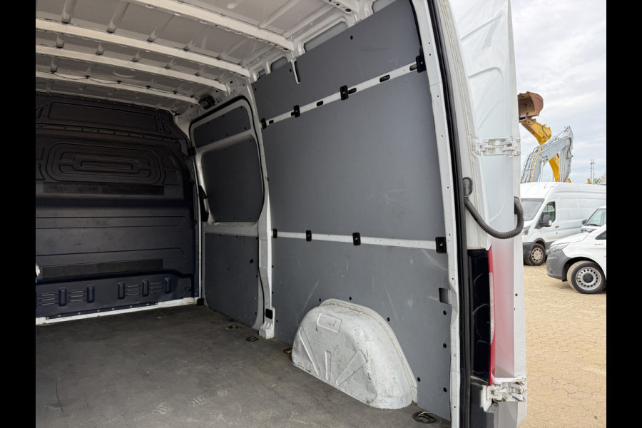 Mercedes-Benz eSprinter 312 55kWh L2H2 Elektrisch 168km WLTP 93.4% (SOH) 80kw Snelladen Climate Control Camera Stoelverwarming