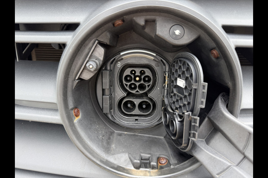 Mercedes-Benz eSprinter 312 55kWh L2H2 Elektrisch 168km WLTP 93.4% (SOH) 80kw Snelladen Climate Control Camera Stoelverwarming