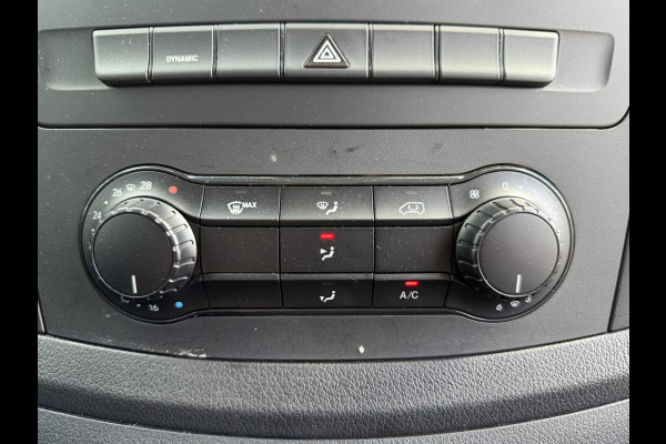 Mercedes-Benz eVito 112 66kWh L2 Elektrisch 97.7% (SOH) 280km WLTP Climate Control Cruise Control Carplay Camera Stoelverwarming Parkeersensoren