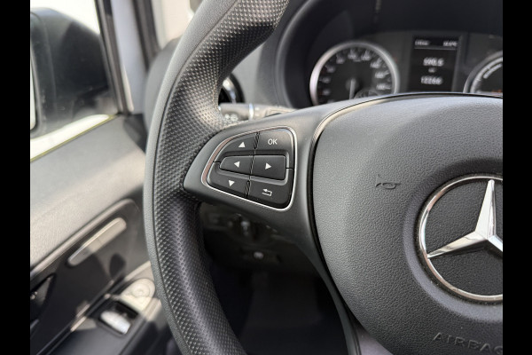Mercedes-Benz eVito 112 66kWh L2 Elektrisch 97.7% (SOH) 280km WLTP Climate Control Cruise Control Carplay Camera Stoelverwarming Parkeersensoren