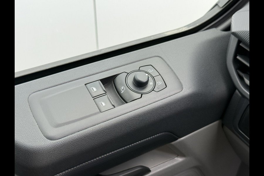 Ford Transit Custom 2.0 136PK L1H1 LED Climate Control Cruise Control Carplay Camera Stoelverwarming