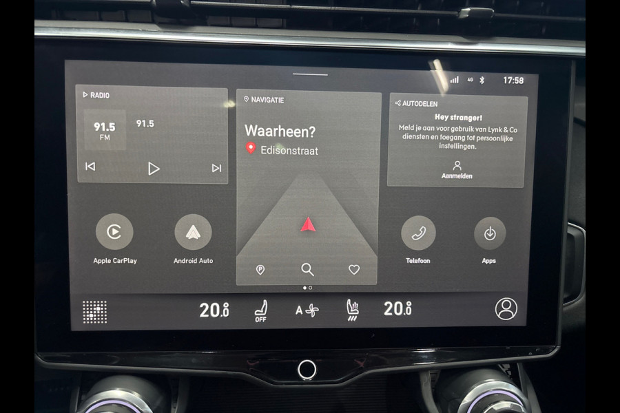 Lynk & Co 01 1.5 360graden camera, Panodak, Stoelverwarming, trekhaak, Carplay