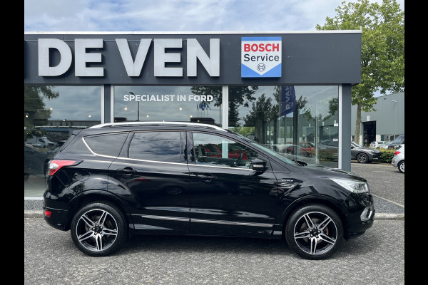 Ford Kuga 1.5 EcoBoost Vignale iAWD 176pk/129kW Automaat | Full Options | Panoramadak | Afn. trekhaak | Luxury Pack | Technology Pack | Driver Assistance Pack | etc. etc.