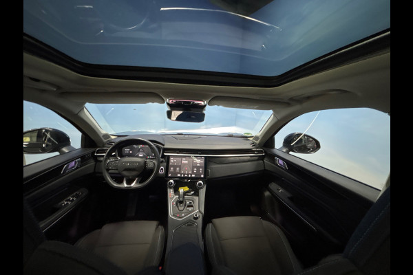 Lynk & Co 01 1.5 360graden camera, Panodak, Stoelverwarming, trekhaak, Carplay