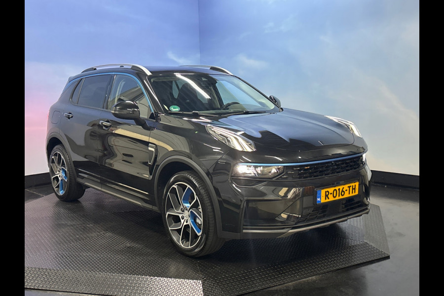 Lynk & Co 01 1.5 360graden camera, Panodak, Stoelverwarming, trekhaak, Carplay
