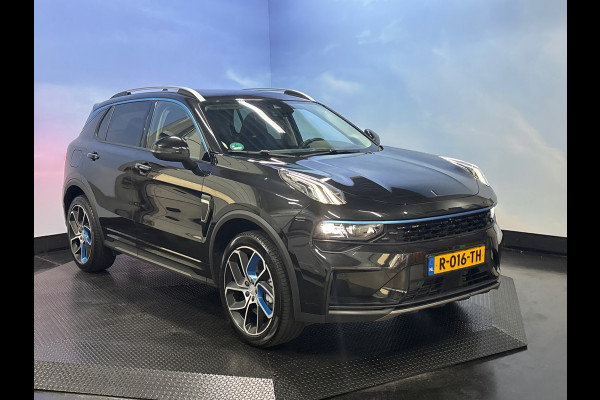 Lynk & Co 01 1.5 360graden camera, Panodak, Stoelverwarming, trekhaak, Carplay