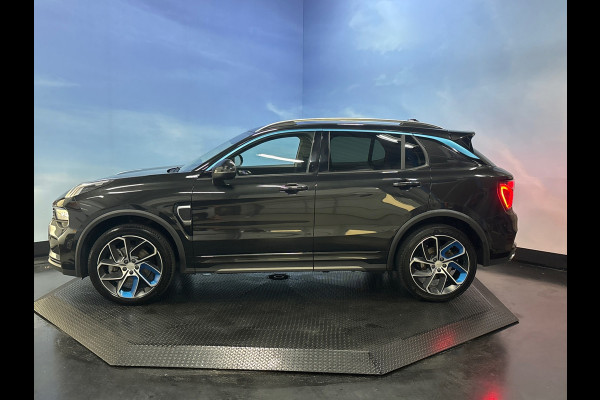 Lynk & Co 01 1.5 360graden camera, Panodak, Stoelverwarming, trekhaak, Carplay