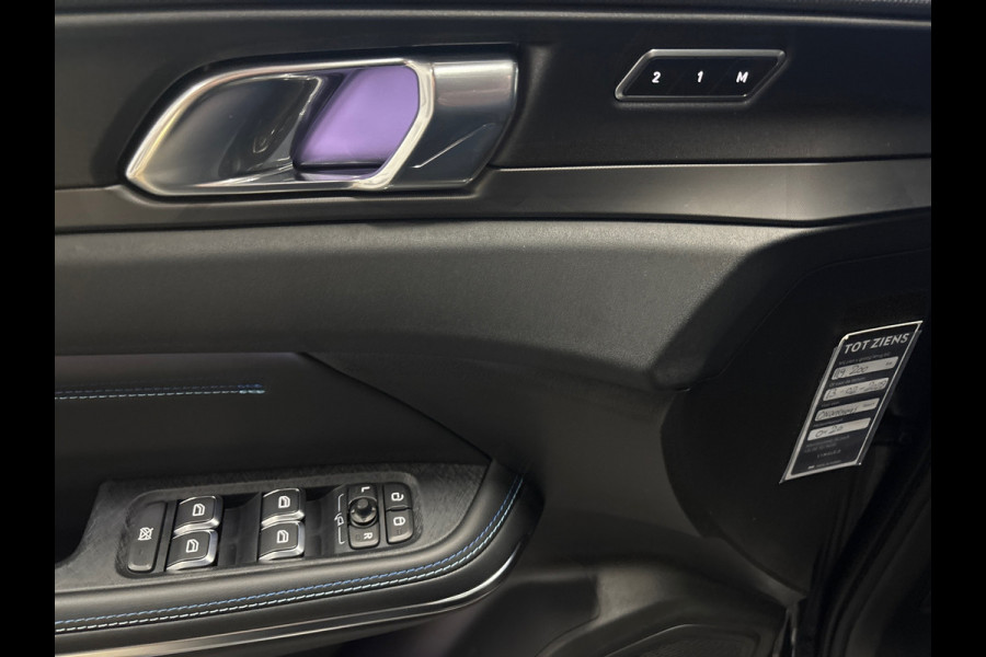 Lynk & Co 01 1.5 360graden camera, Panodak, Stoelverwarming, trekhaak, Carplay