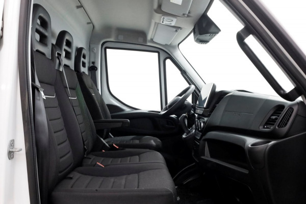 Iveco Daily 35S21 3.0 210pk L2H2 HiMatic Automaat LED/Airco/Trekhaak 3500kg NIEUW 11-2024