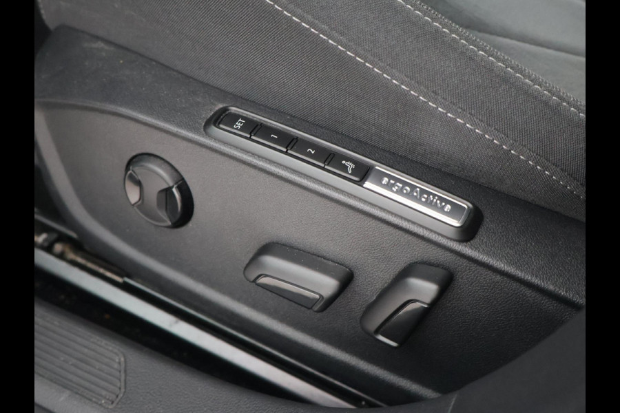 Volkswagen Golf 1.5 eTSI 150 PK STYLE AUT. + MASSAGE | SFEERVERL. | ADAPTIVE CRUISE | CARPLAY | CAMERA