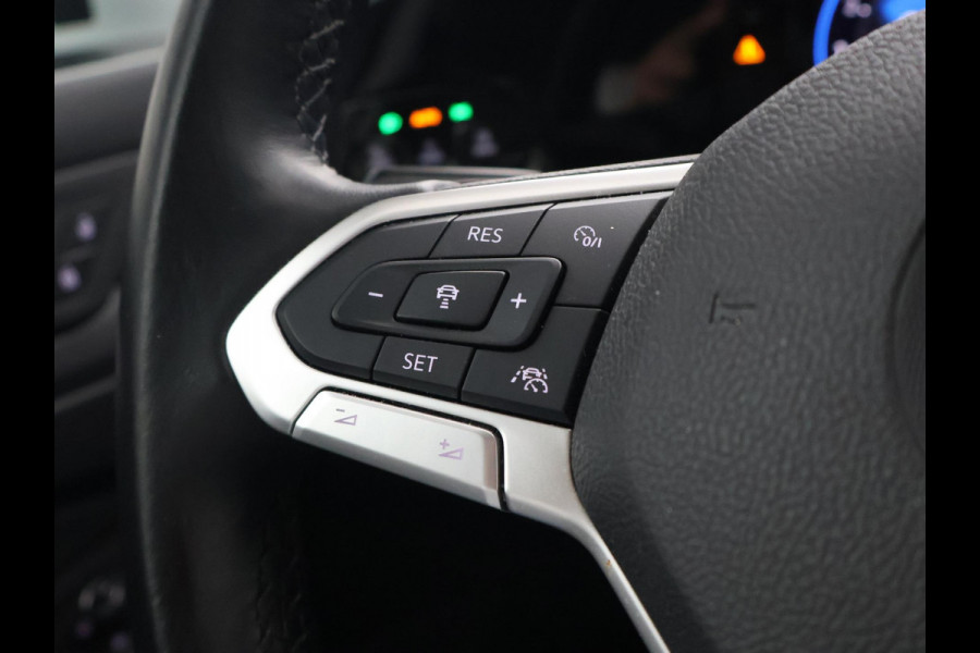 Volkswagen Golf 1.5 eTSI 150 PK STYLE AUT. + MASSAGE | SFEERVERL. | ADAPTIVE CRUISE | CARPLAY | CAMERA