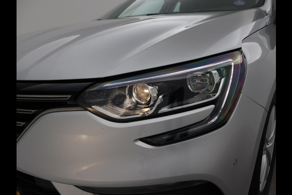 Renault Mégane Estate 1.2 TCe LIMITED + CARPLAY | DAB | COMFORTSTOELEN | CAMERA | SFEERVERL.