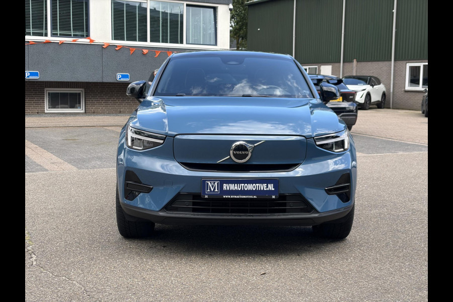 Volvo C40 Recharge Core 69 kWh SOH 93%|| VAN: 33.900,- VOOR: 30.877,- UW WKVOORDEEL: 3.023,-|VOLVO DEALER ONDERHOUDEN| ACHTERUITRIJCAMERA| PANORAMADAK| STOEL + STUURVERWARMING| RIJKLAARPRIJS INCL. 12 MAANDEN BOVAG GARANTIE|