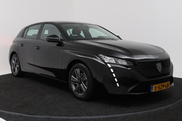 Peugeot 308 1.2 PureTech Active Pack Business (NAVIGATIE, STOELVERWARMING, CRUISE CONTROL, PARKEERSENSOREN)