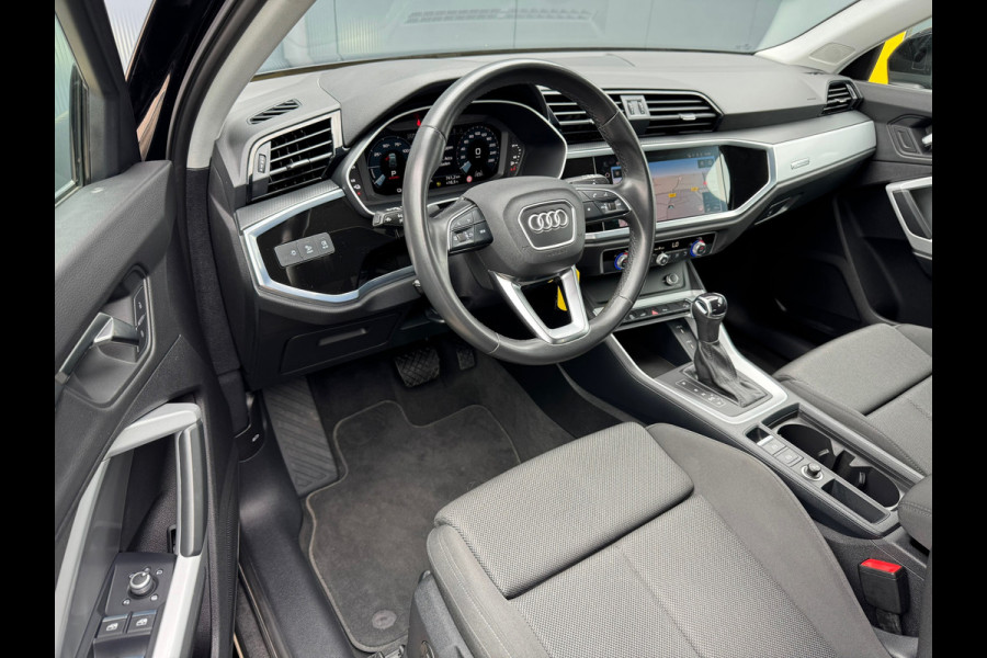 Audi Q3 45 TFSI e * Camera * Navigatie * Visueel Cockpit * Sportstoelen *