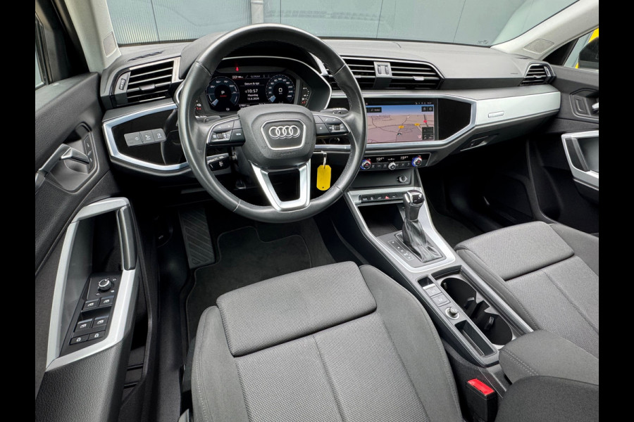 Audi Q3 45 TFSI e * Camera * Navigatie * Visueel Cockpit * Sportstoelen *