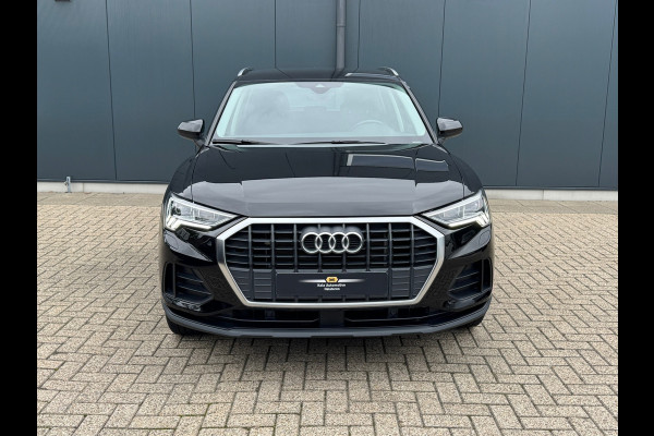 Audi Q3 45 TFSI e * Camera * Navigatie * Visueel Cockpit * Sportstoelen *