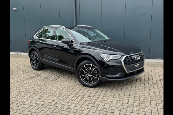 Audi Q3 45 TFSI e * Camera * Navigatie * Visueel Cockpit * Sportstoelen *