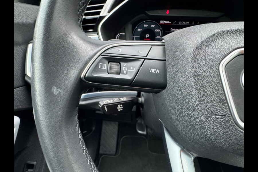 Audi Q3 45 TFSI e * Camera * Navigatie * Visueel Cockpit * Sportstoelen *