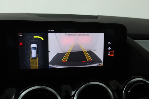 Mercedes-Benz GLA 180 Business Solution (STOELVERWARMING, CAMERA, CRUISE CONTROL, PARKEERSENSOREN)