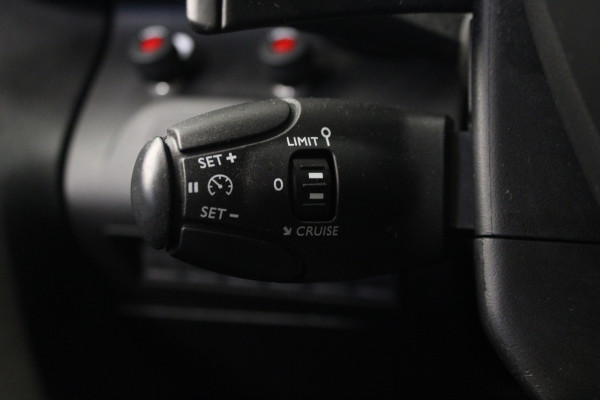 Citroën Berlingo 1.2 PureTech Feel |Automaat|Camera|Navi|