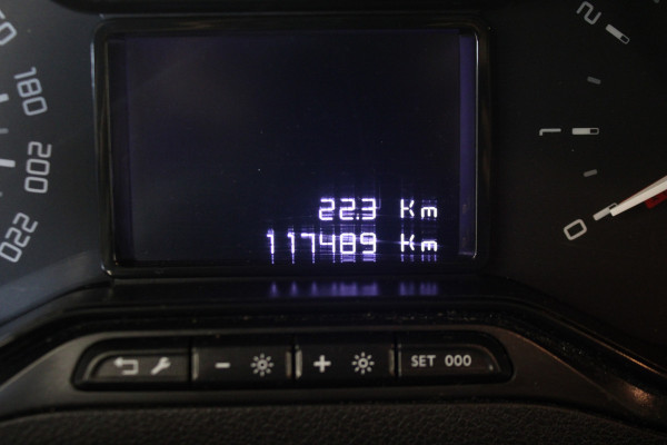 Citroën Berlingo 1.2 PureTech Feel |Automaat|Camera|Navi|