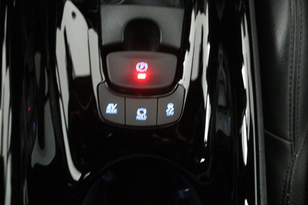 Toyota C-HR 2.0 Hybrid Bi-Tone (SFEERVERLICHTING, STOELVERWARMING, ACHTERUITRIJCAMERA, PARKEERSENSOREN)