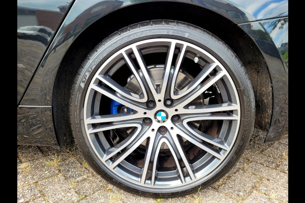 BMW 5 Serie Touring 540i xDrive M-sport Pano VOL!
