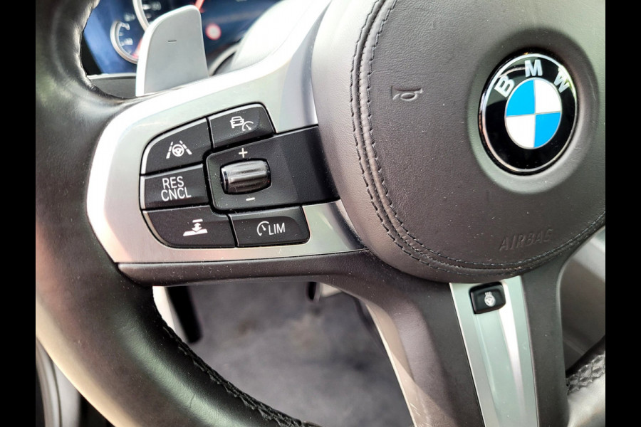 BMW 5 Serie Touring 540i xDrive M-sport Pano VOL!