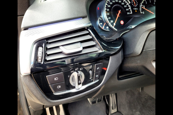 BMW 5 Serie Touring 540i xDrive M-sport Pano VOL!