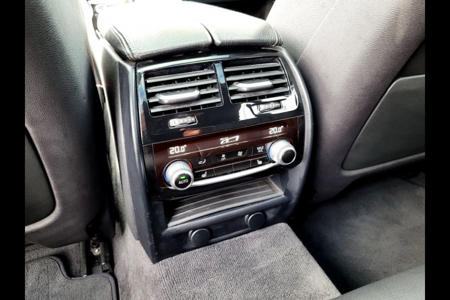 BMW 5 Serie Touring 540i xDrive M-sport Pano VOL!