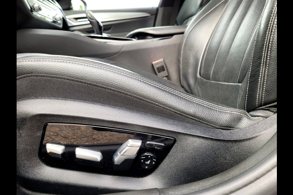 BMW 5 Serie Touring 540i xDrive M-sport Pano VOL!