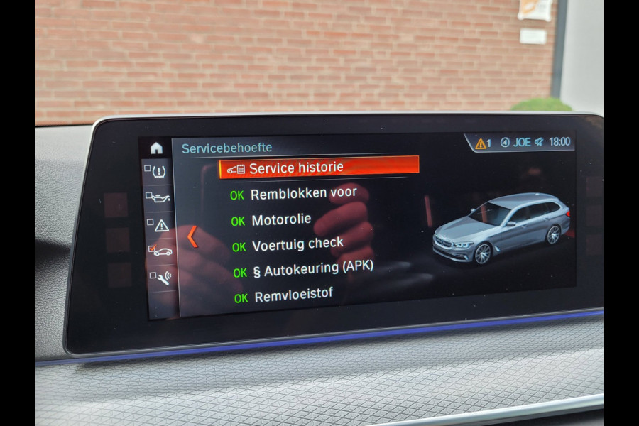 BMW 5 Serie Touring 540i xDrive M-sport Pano VOL!