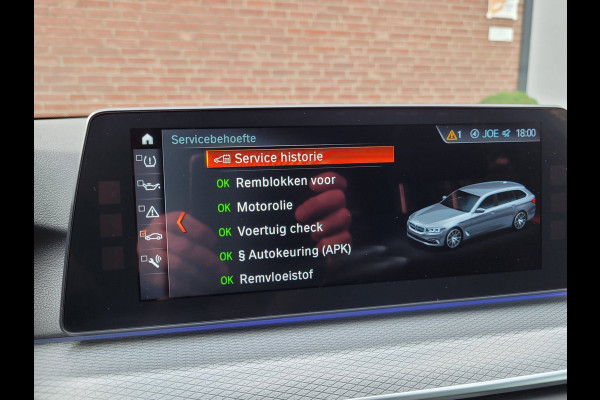 BMW 5 Serie Touring 540i xDrive M-sport Pano VOL!