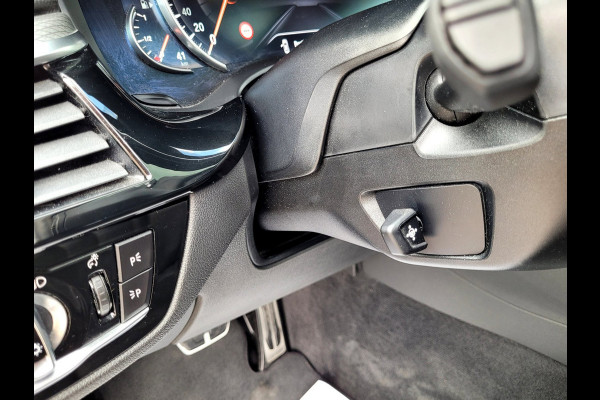 BMW 5 Serie Touring 540i xDrive M-sport Pano VOL!