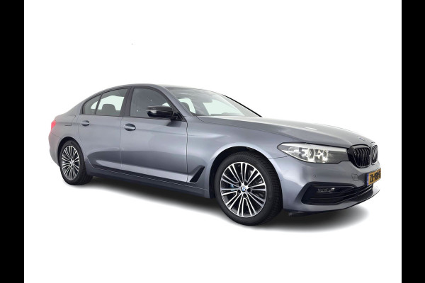 BMW 5 Serie 520i Executive Edition Sportline Aut. *LEATHER-FABRIC | FULL-LED | DIGI-COCKIT | KEYLESS | NAVI-FULLMAP | HEATED-SPORTSEATS | PRIVACY-GLASS | AMBIENTLIGHT | ECC | CARPLAY | PDC | TOWBAR | 18"ALU*