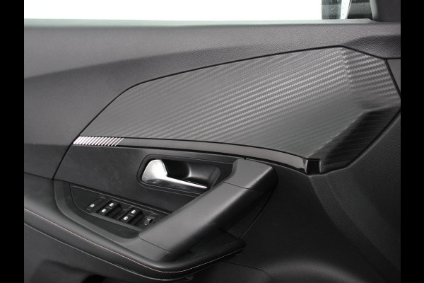 Peugeot 2008 1.2 Allure 136pk Hybrid Automaat Camera 360 Climate control Cruise control Adaptive Stoelverwarming Parkeersensoren Navigatie Apple Carplay/ Android Auto Lichtmetalen velgen Led
