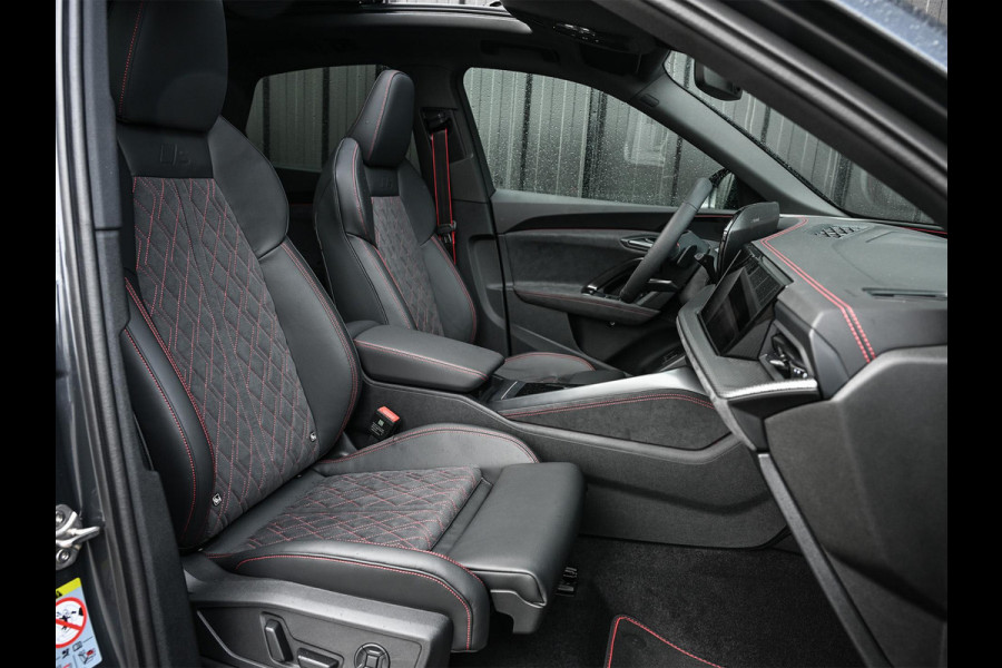 Audi Q5 Sportback 2.0 TFSI e-hybrid quattro S edition | Luchtvering | S-stoelen | Panoramadak | Elektr. trekhaak | Digital Oled | Adaptive Cruise | Tech Plus | 360 Camera | Memory | Ambiance interieur |