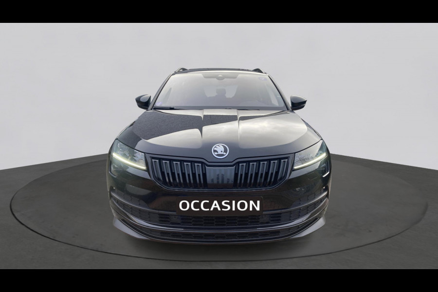 Škoda Karoq 1.5 TSI ACT 150pk DSG Sportline Business Panorama Trekhaak Camera Stoelverwarming Carplay