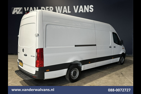 Mercedes-Benz Sprinter 317 CDI 170pk L3H2 Euro6 Airco | 360 graden Camera | Navigatie | Apple Carplay | Cruisecontrol Android Auto, Stoelverwarming, Chauffeursstoel, 270 Graden Achterdeuren, Parkeersensoren, Bijrijdersbank