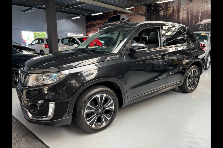 Suzuki Vitara 1.0 Boosterjet Stijl / Panorama Dak /Navi